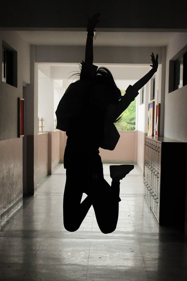 girl shadow